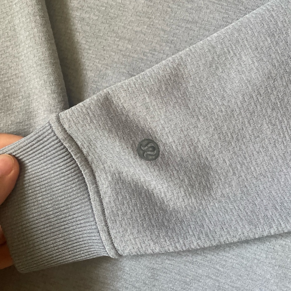 lululemon athletica Gray Sweatshirt Versatile Crew Neck - Picture 2 of 3